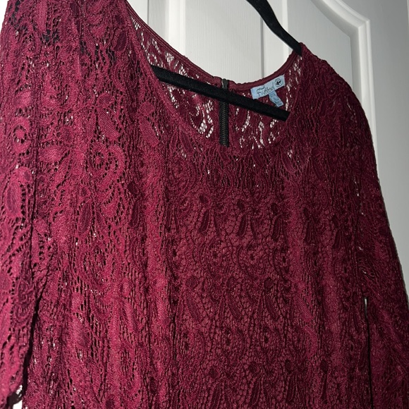 Dress - Picture 10 of 10